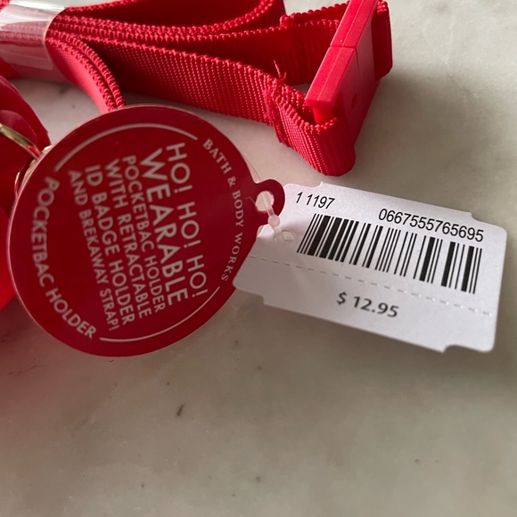 NWT Bath and Body Works Christmas Ugly Sweater Pocket Bac holder Lanyard/Clip - Picture 3 of 6